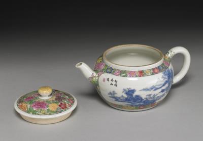 图片[3]-Pot with blue landscape in falangcai polychrome enamels, Qing dynasty, Yongzheng reign, 1723-1735-China Archive